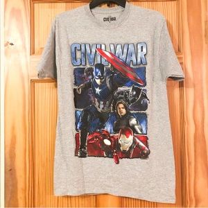 Like new! Unisex Marvel Civil War T-shirt